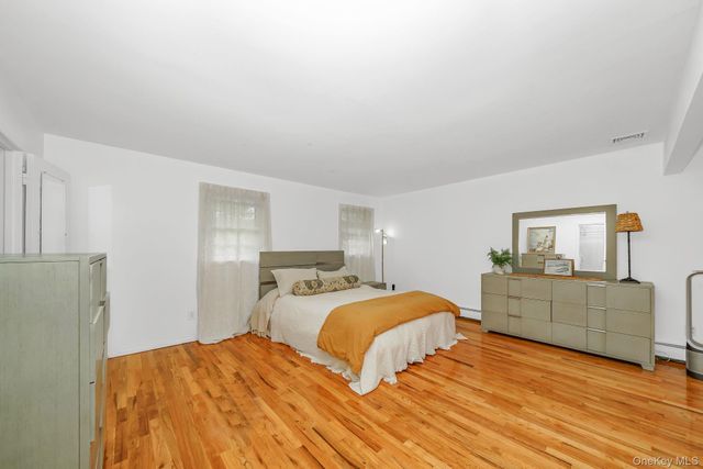 2 Village Drive W, Dix Hills, NY 11746