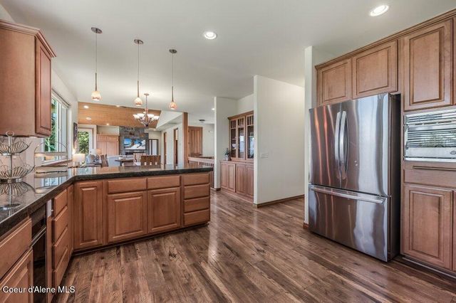 614 Granite Ridge DR, Sandpoint, ID 83864