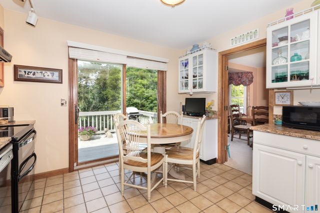 35 Woodbury Hill 35, Woodbury, CT 06798