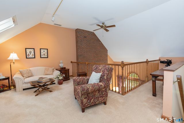 35 Woodbury Hill 35, Woodbury, CT 06798