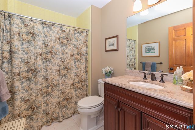 35 Woodbury Hill 35, Woodbury, CT 06798