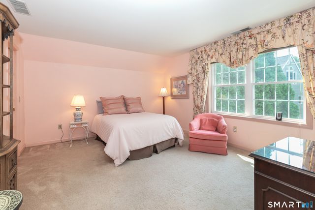35 Woodbury Hill 35, Woodbury, CT 06798