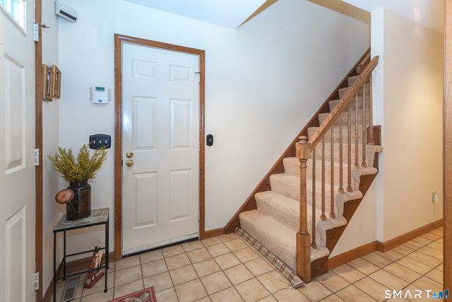 35 Woodbury Hill 35, Woodbury, CT 06798