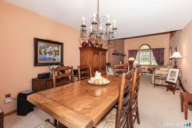 35 Woodbury Hill 35, Woodbury, CT 06798