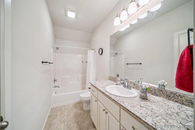 408 N 13th Street, Collinsville, OK 74021