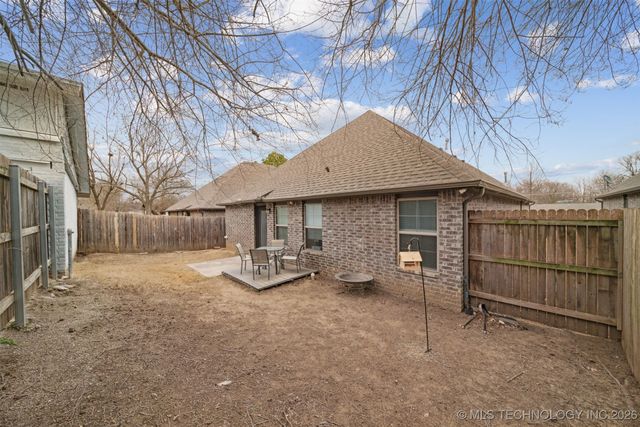 408 N 13th Street, Collinsville, OK 74021