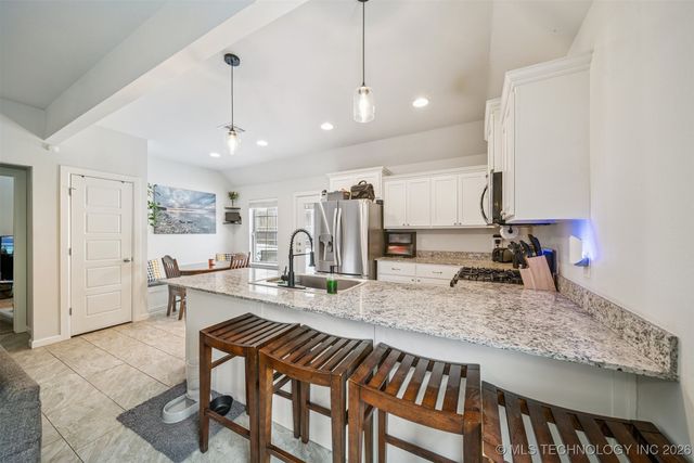 408 N 13th Street, Collinsville, OK 74021