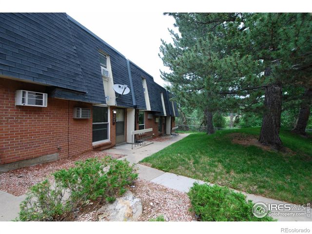 5808 S Pearl Street, Centennial, CO 80121