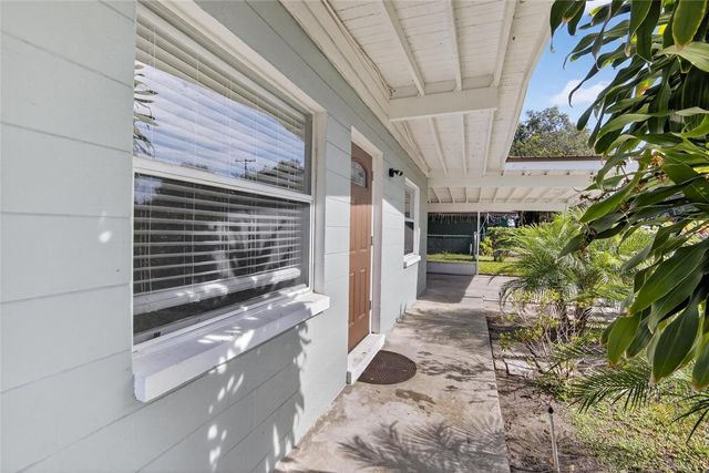 1608 W BALL STREET, Plant City, FL 33563