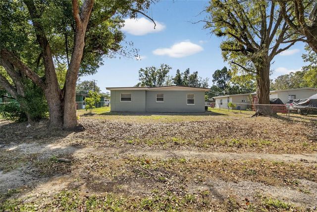 1608 W BALL STREET, Plant City, FL 33563