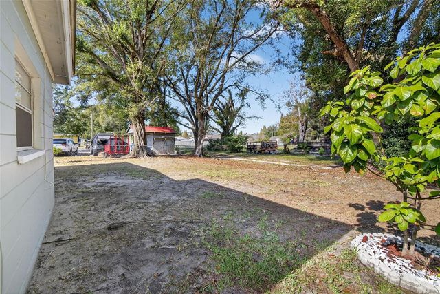 1608 W BALL STREET, Plant City, FL 33563