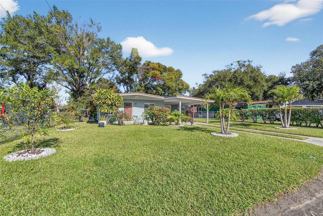 1608 W BALL STREET, Plant City, FL 33563