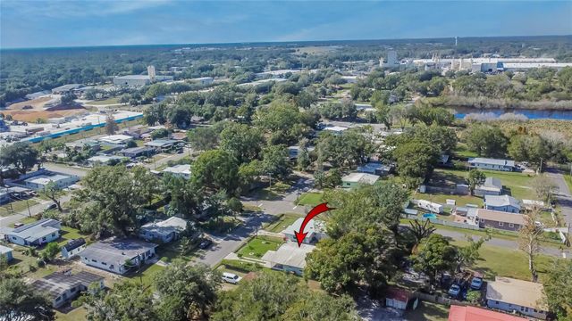 1608 W BALL STREET, Plant City, FL 33563