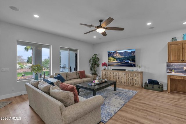 21102 E PUMMELOS Road, Queen Creek, AZ 85142