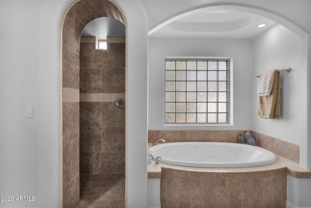 21102 E PUMMELOS Road, Queen Creek, AZ 85142