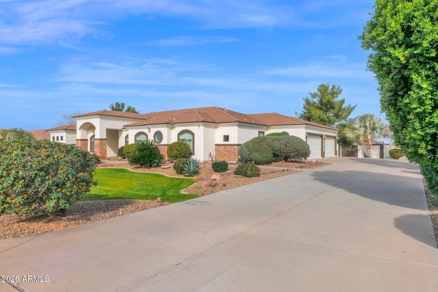 21102 E PUMMELOS Road, Queen Creek, AZ 85142