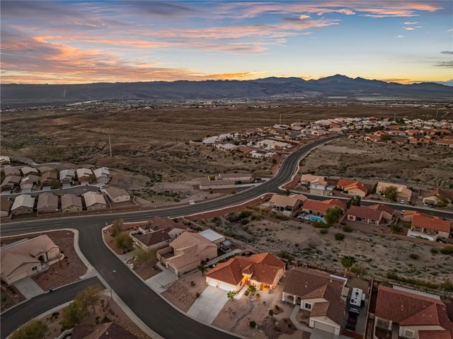 2289 Soaring Eagle Drive, Bullhead City, AZ 86442