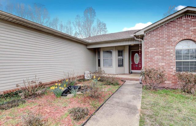 320 Juanita Drive, Lonoke, AR 72086