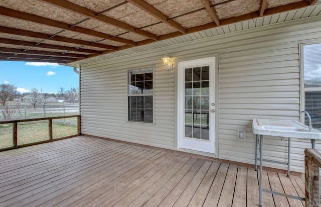 320 Juanita Drive, Lonoke, AR 72086