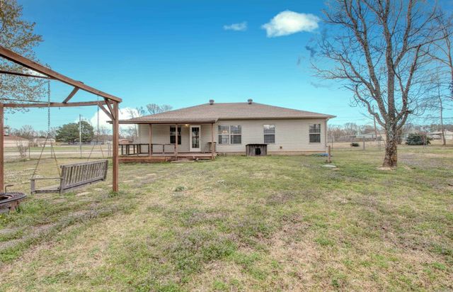 320 Juanita Drive, Lonoke, AR 72086