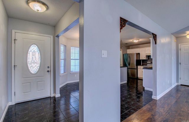 320 Juanita Drive, Lonoke, AR 72086