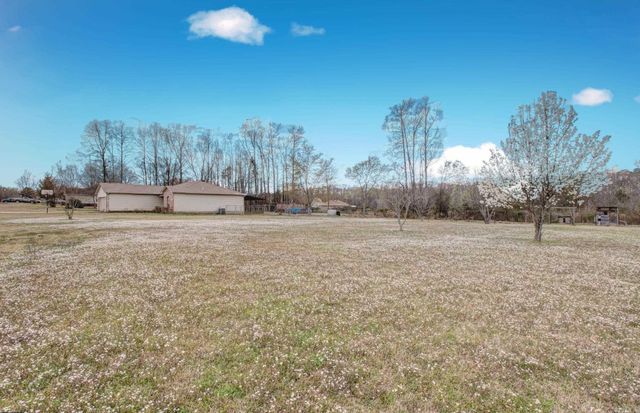 320 Juanita Drive, Lonoke, AR 72086