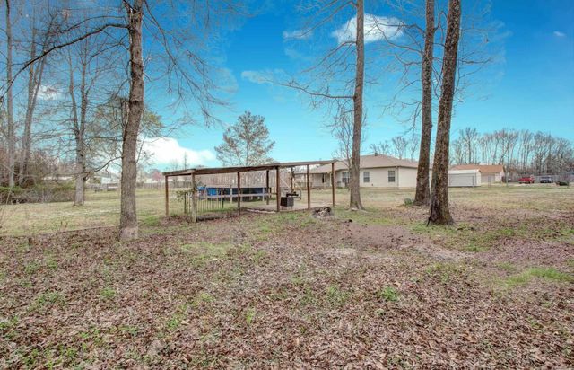 320 Juanita Drive, Lonoke, AR 72086