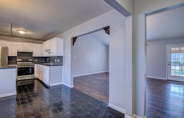 320 Juanita Drive, Lonoke, AR 72086