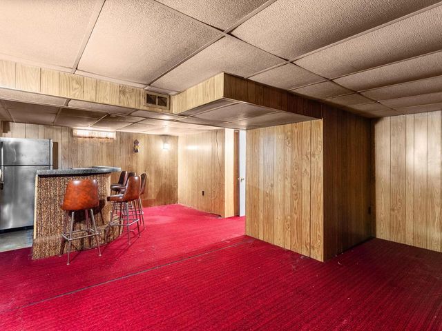 1604 Holly DRIVE, Manitowoc, WI 54220