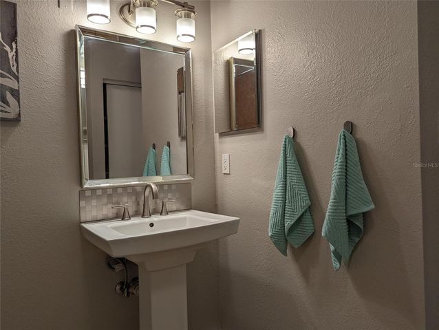 3105 W HORATIO STREET C12, Tampa, FL 33609