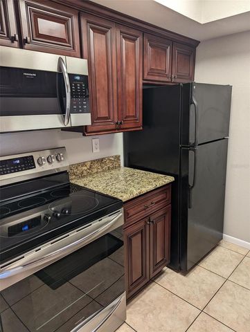 3105 W HORATIO STREET C12, Tampa, FL 33609