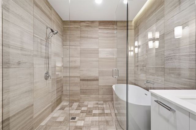 3923 Cole Avenue 201, Dallas, TX 75204