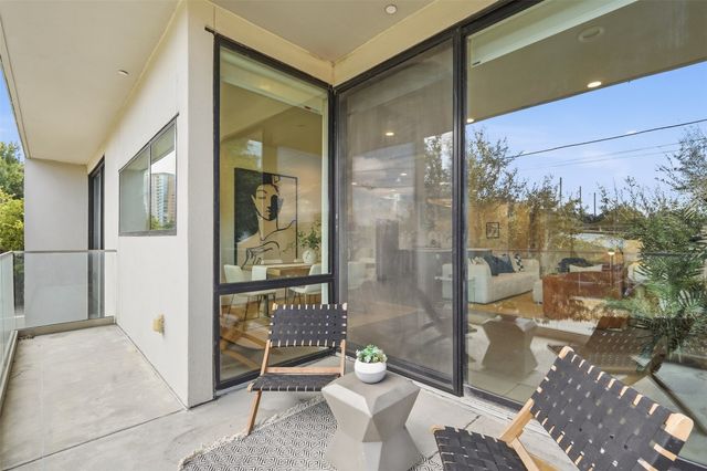 3923 Cole Avenue 201, Dallas, TX 75204