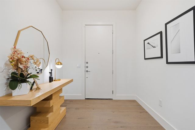 3923 Cole Avenue 201, Dallas, TX 75204
