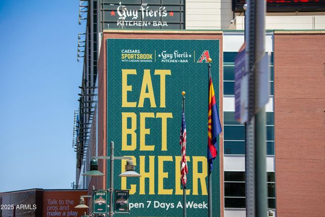 310 S 4TH Street 1407, Phoenix, AZ 85004