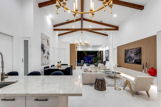 539 NE 10th Avenue, Fort Lauderdale, FL 33301