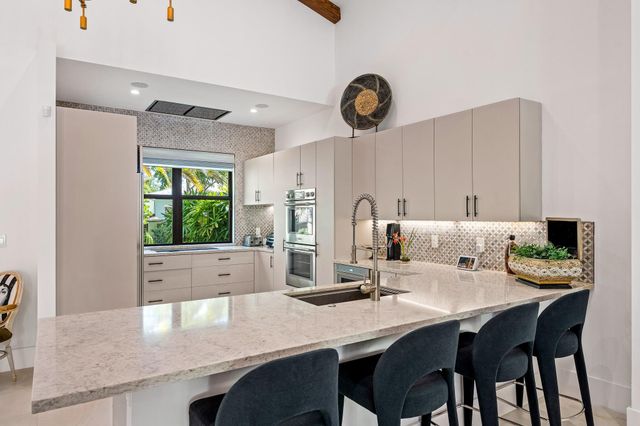 539 NE 10th Avenue, Fort Lauderdale, FL 33301