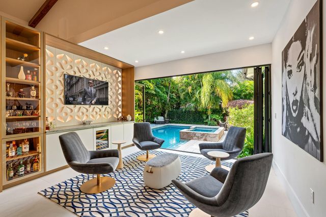 539 NE 10th Avenue, Fort Lauderdale, FL 33301