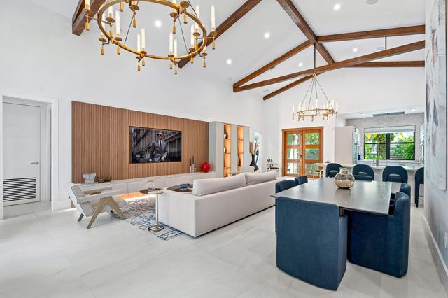 539 NE 10th Avenue, Fort Lauderdale, FL 33301