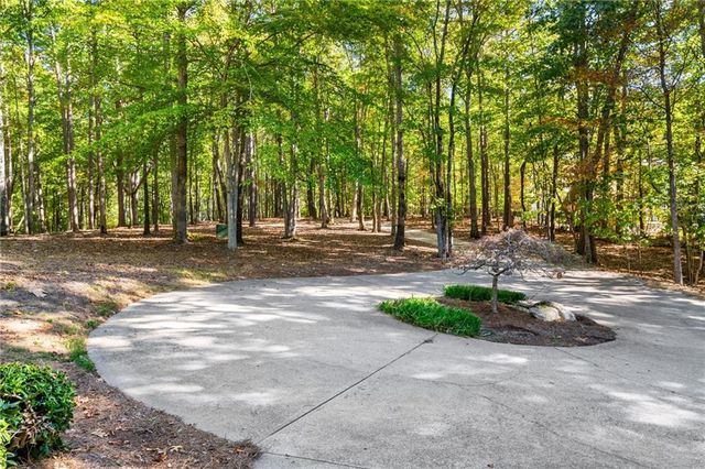 16218 Henderson Road, Milton, GA 30004