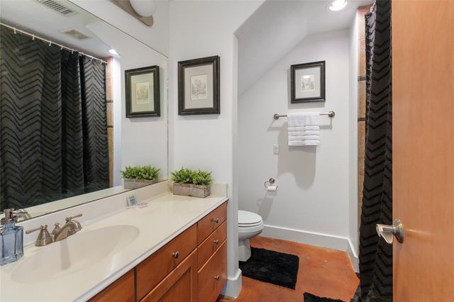 3412 St Emanuel Street, Houston, TX 77004