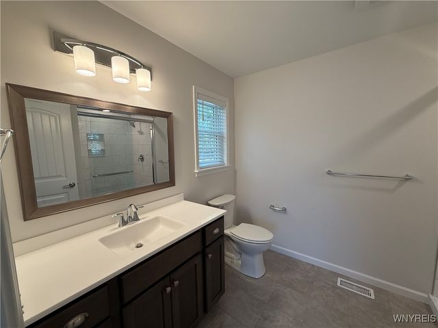 8550 Nottingham Terrace, Clarence, NY 14221