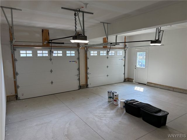 8550 Nottingham Terrace, Clarence, NY 14221