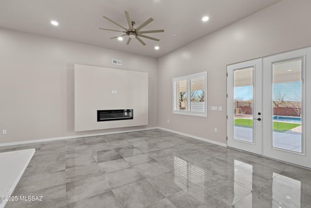 2891 N Wentworth Road, Tucson, AZ 85749