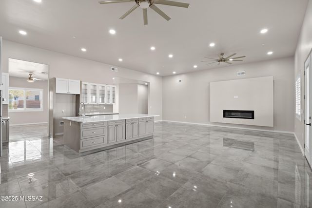 2891 N Wentworth Road, Tucson, AZ 85749