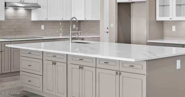 2891 N Wentworth Road, Tucson, AZ 85749