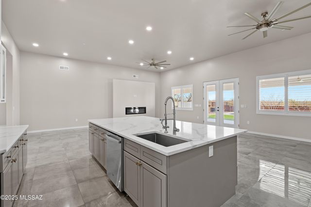 2891 N Wentworth Road, Tucson, AZ 85749
