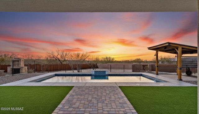 2891 N Wentworth Road, Tucson, AZ 85749