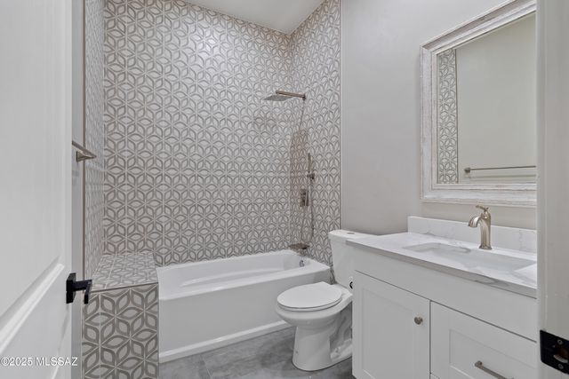 2891 N Wentworth Road, Tucson, AZ 85749