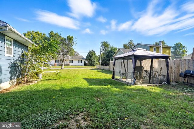 86 DELAWARE DR, Pennsville, NJ 08070